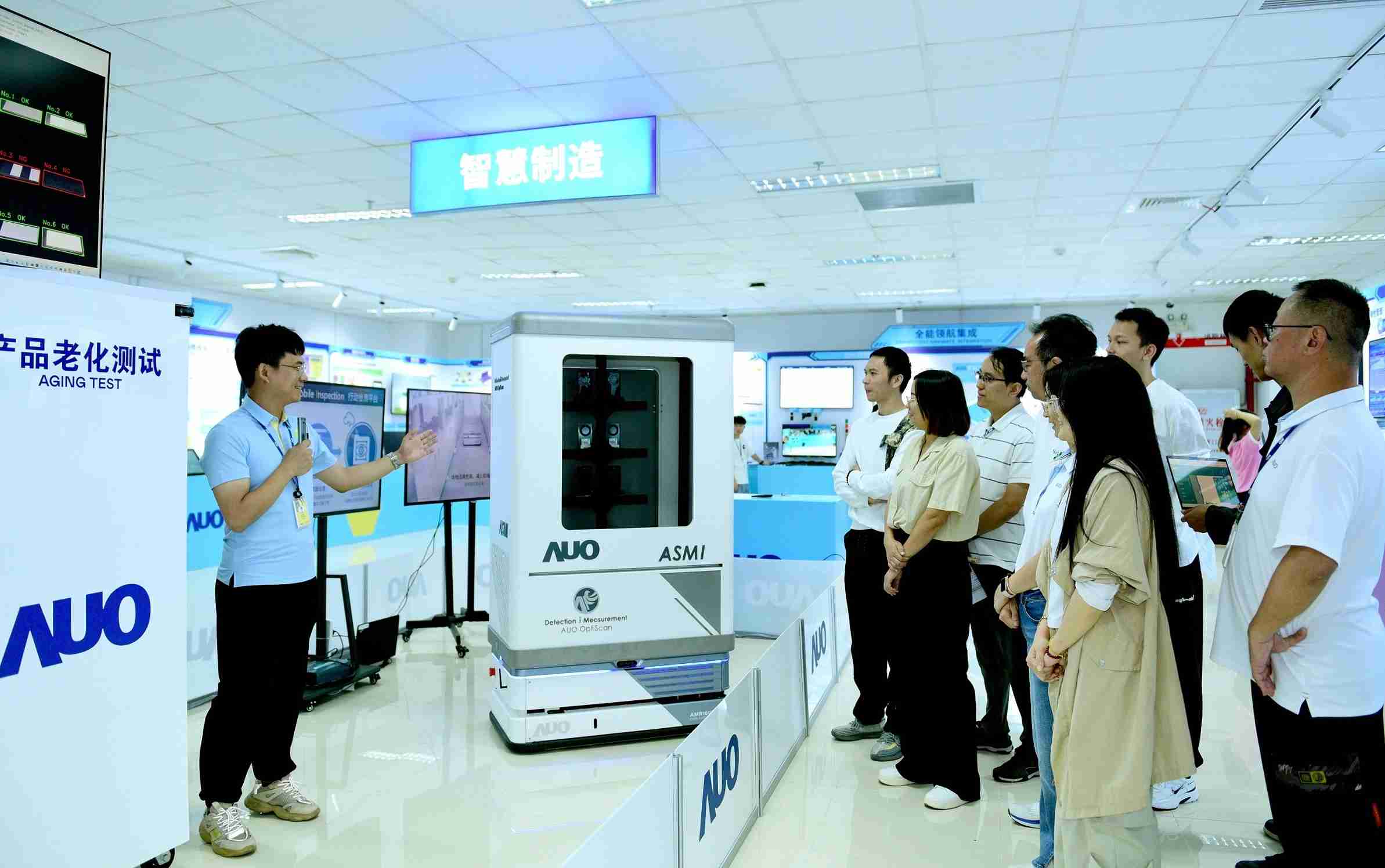 EBpay厦门将5G+ABC技术串联生产管理全流程，，打通研发、、、、采购、、生管、、制程、、、、设备、、质量等产品全生命周期制造流程，，完成数字化设计、、、智慧供应链、、、智能座舱、、、、全流程设备管理、、、数据驱动优化、、、智慧在线检测、、、、智慧品管等自适应生产模式升级